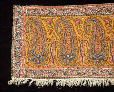 Shawl border