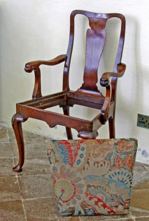 Open armchair