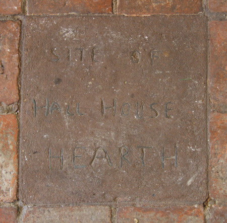 Floor tile