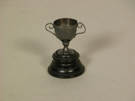 Cup