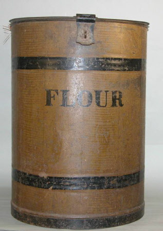 Flour bin