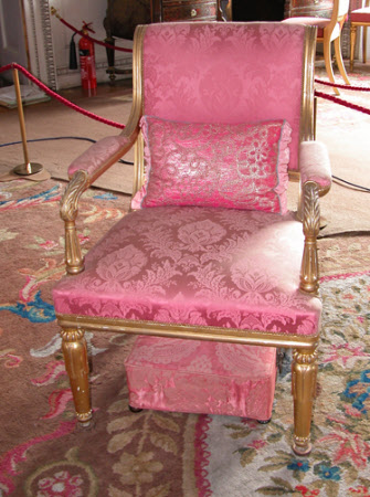 Open armchair
