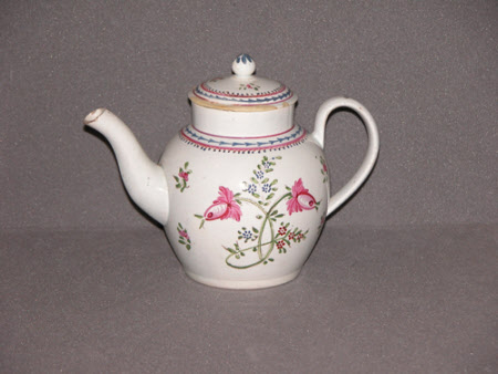 Teapot and lid