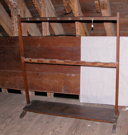 Boot rack