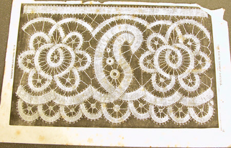 No.12. Pattern for a Wide Lace for Flounce