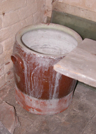 Crock