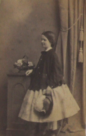 Young girl, member of the Ketton family