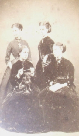 Rachel Anna Ketton, Mrs Thomas Wyndham Cremer (1841-1932) with her daughters, Marion Ketton ...