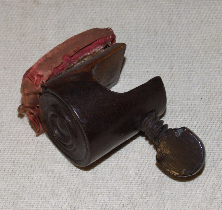 Pin cushion