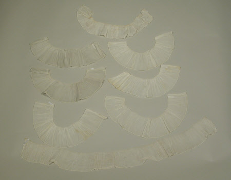 Shirt frill