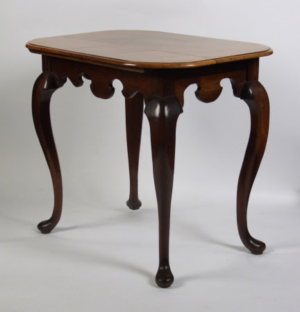 Centre table