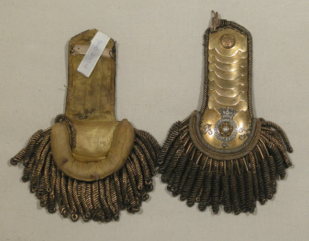 Uniform epaulette