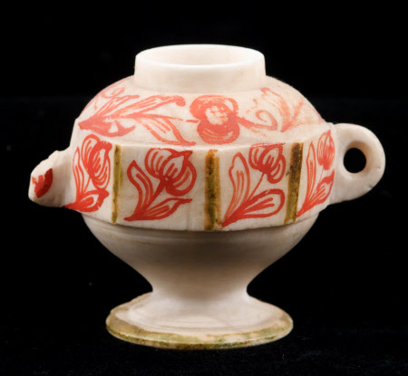 Doll's teapot