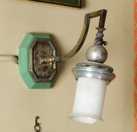 Wall light