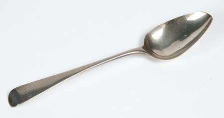 Serving spoon