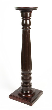 Pedestal stand