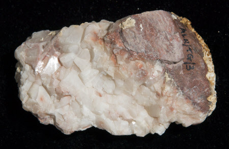 Mineral specimen
