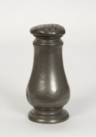Pepper castor
