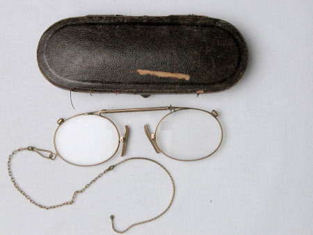 Spectacles