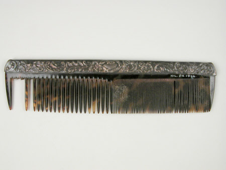 Comb