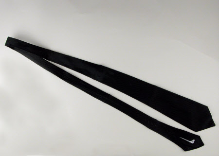 Man's tie