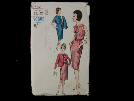 Vogue - No.5898 - Ladies dress and jacket with tied bow
