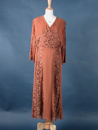 Killerton Fashion Collection © National Trust / Sophia Farley and Renée Harvey
