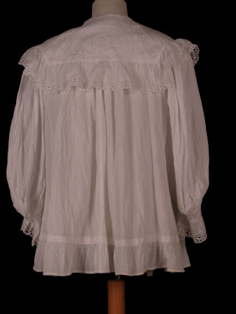 Dressing jacket