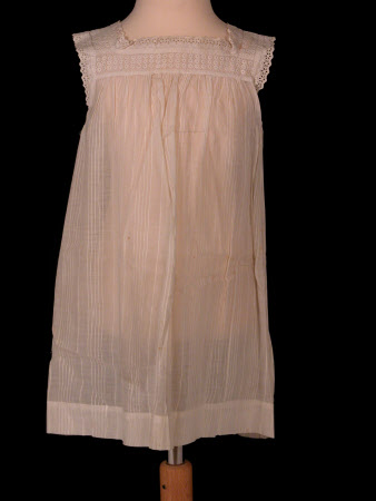Child's pinafore