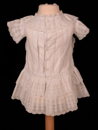 Killerton Fashion Collection © National Trust / Sophia Farley and Renée Harvey