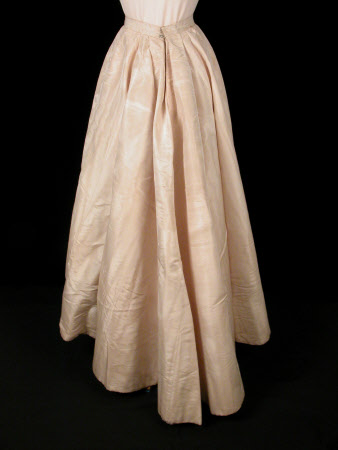 Killerton Fashion Collection © National Trust / Sophia Farley and Renée Harvey