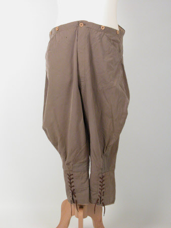 Man's breeches