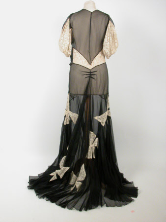 Killerton Fashion Collection © National Trust / Sophia Farley and Renée Harvey