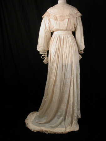 Killerton Fashion Collection © National Trust / Sophia Farley and Renée Harvey