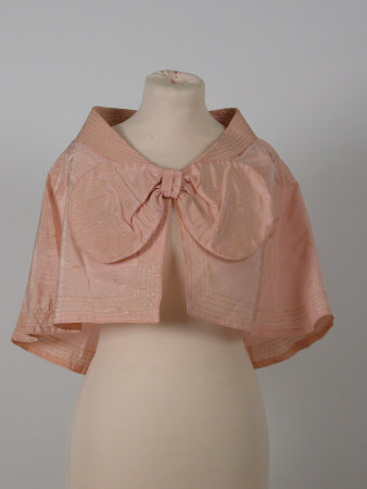 Wedding dress shoulder cape