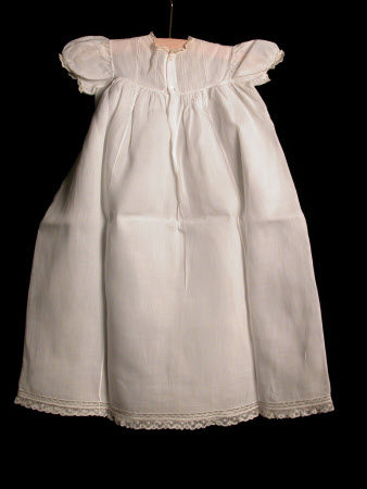 Killerton Fashion Collection © National Trust / Sophia Farley and Renée Harvey