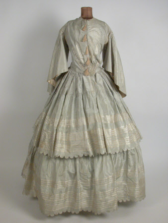 Wedding dress 1363203 | National Trust Collections