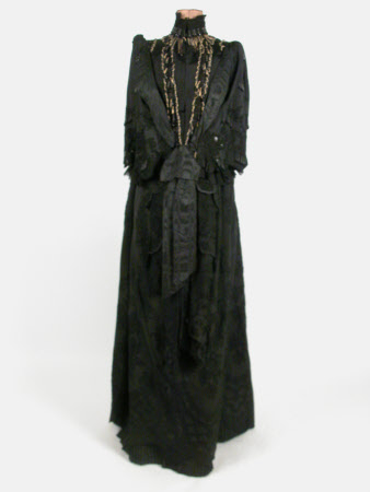 Killerton Fashion Collection © National Trust / Sophia Farley and Renée Harvey