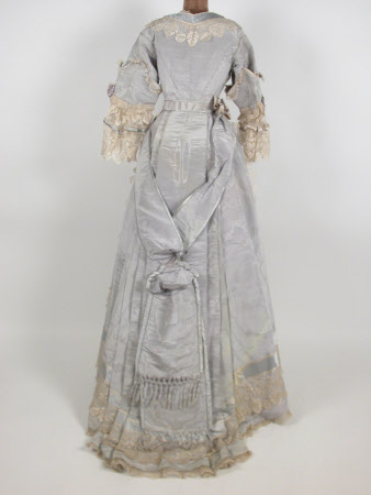 Dress 1363289 | National Trust Collections