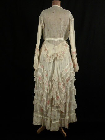 Killerton Fashion Collection © National Trust / Sophia Farley and Renée Harvey