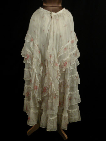 Killerton Fashion Collection © National Trust / Sophia Farley and Renée Harvey