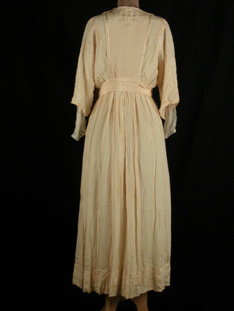 Killerton Fashion Collection © National Trust / Sophia Farley and Renée Harvey