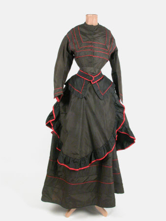 Killerton Fashion Collection © National Trust / Sophia Farley and Renée Harvey