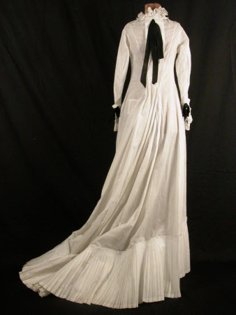 Killerton Fashion Collection © National Trust / Sophia Farley and Renée Harvey