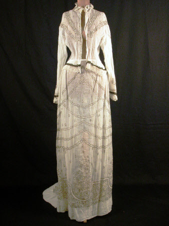 Killerton Fashion Collection © National Trust / Sophia Farley and Renée Harvey