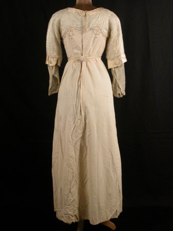 Killerton Fashion Collection © National Trust / Sophia Farley and Renée Harvey