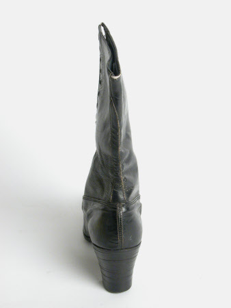 Killerton Fashion Collection © National Trust / Sophia Farley and Renée Harvey