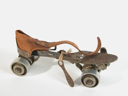 Roller skate