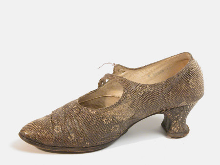 Killerton Fashion Collection © National Trust / Sophia Farley and Renée Harvey