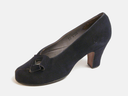 Lady's shoe